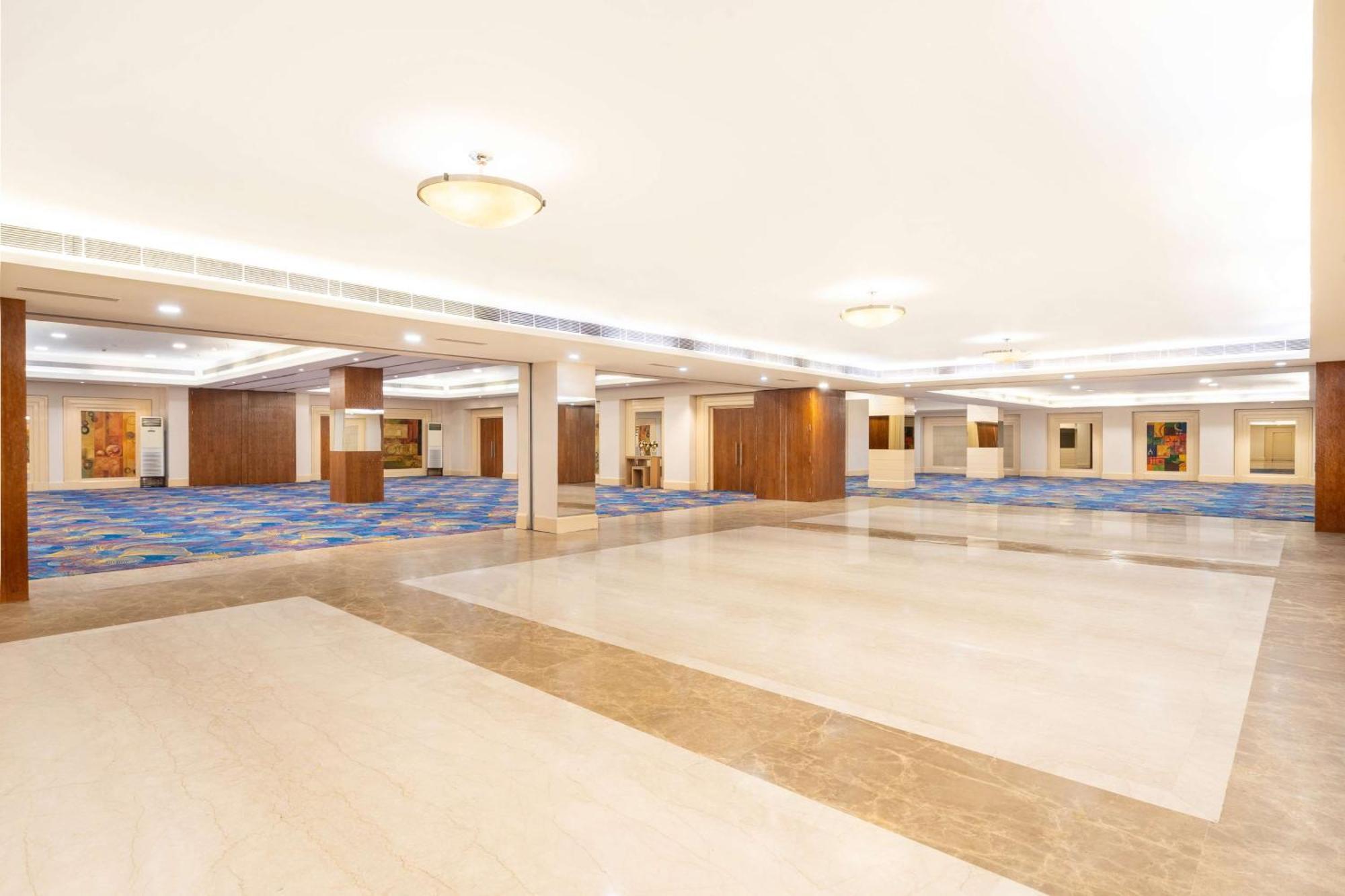 Park Plaza Faridabad Hotel Exterior foto