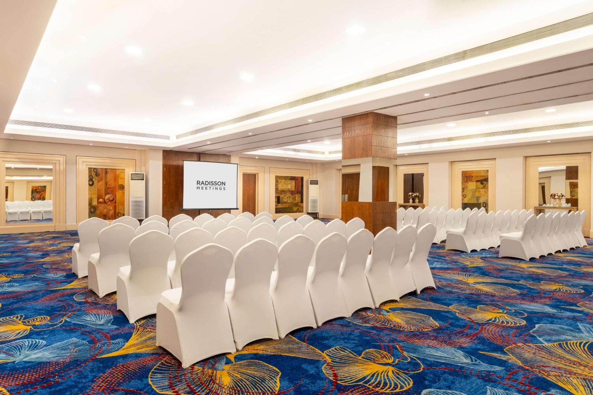 Park Plaza Faridabad Hotel Exterior foto